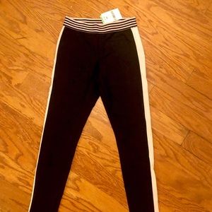 NWT Black and Pink Workout Leggings Size XS